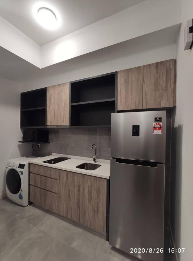 Apartment Shah Rizki At Imperio With Swimming Pool Muslim Friendly Malacca